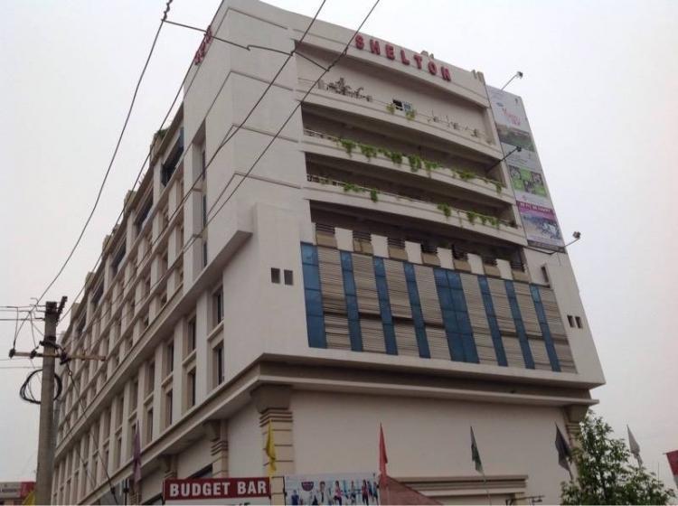 Hotel Shelton Rājahmundry Exterior foto